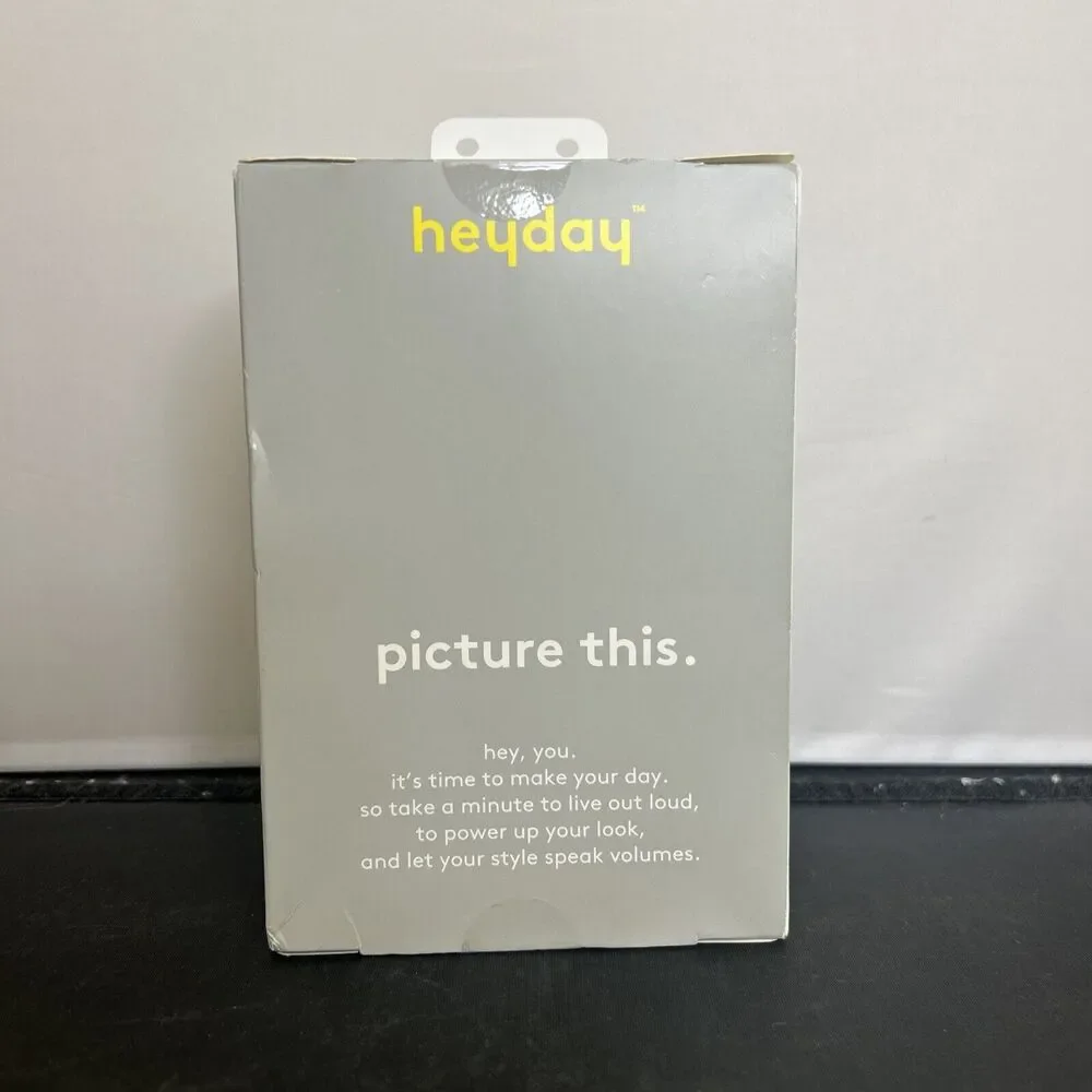 NEW in Box Heyday 35MM Reusable Camera with Built-in Flash - Jade FS Charity
